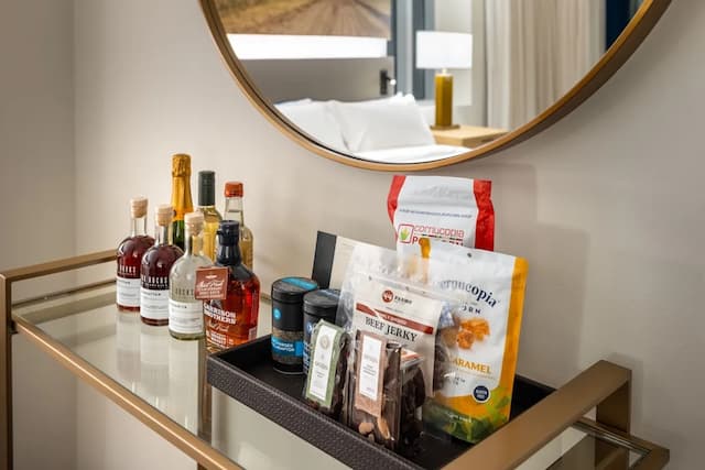 The Moran CITYCENTRE-Premium Room, 1 King Bed, Accessible, Non Smoking-6