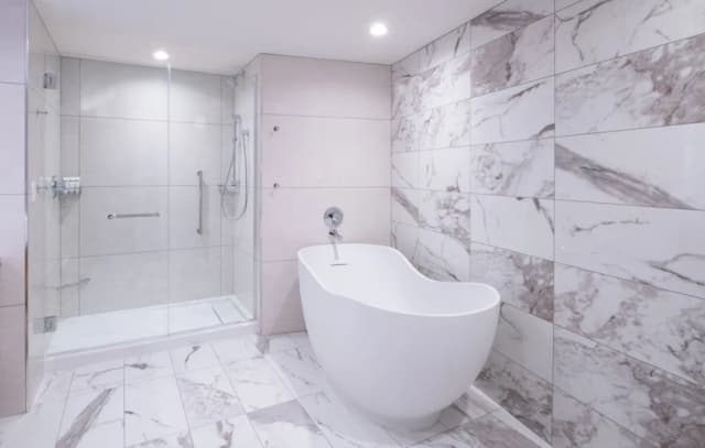 The Charter Hotel Seattle, Curio Collection by Hilton-Suite, 1 Bedroom (Water View)-10