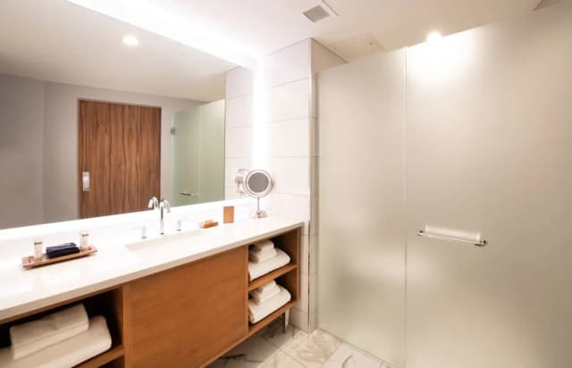 The Charter Hotel Seattle, Curio Collection by Hilton-Room, 2 Queen Beds-7