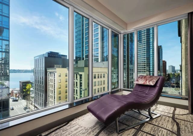 The Charter Hotel Seattle, Curio Collection by Hilton-Room, 1 Bedroom, Accessible (Mobility & Hearing, Roll-in Shower)-9