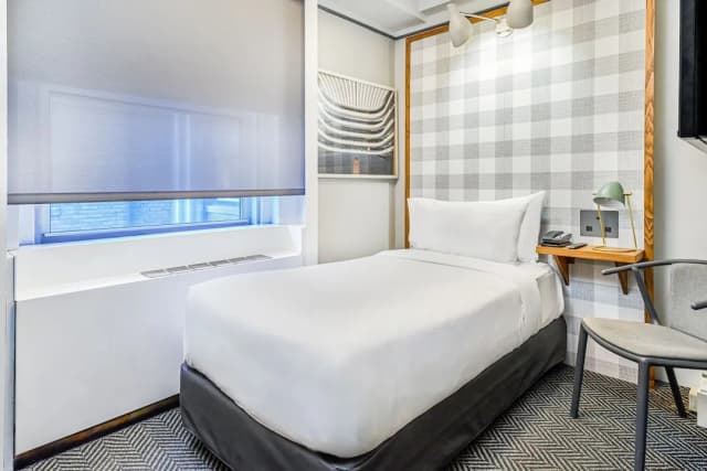 Paramount Times Square – A Generator Hotel-Single Room-2