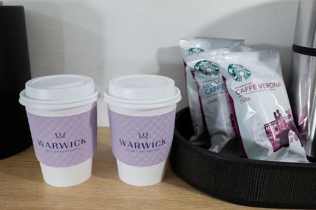 Warwick Allerton - Chicago-Petite Classic-3