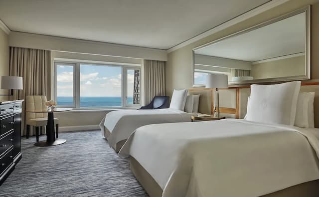 Four Seasons Hotel Chicago-Lake View Room, 2 Double Beds-4
