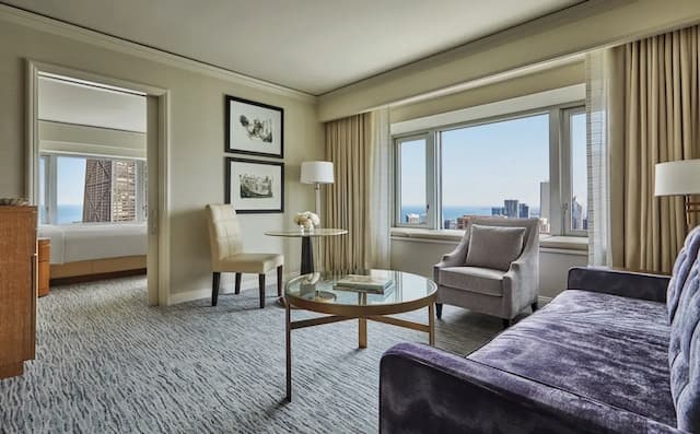 Four Seasons Hotel Chicago-City-View Accessible Executive Suite-5