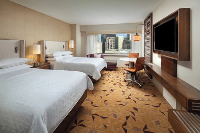 Sheraton Grand Seattle-Deluxe Room, 2 Double Beds, City View-1