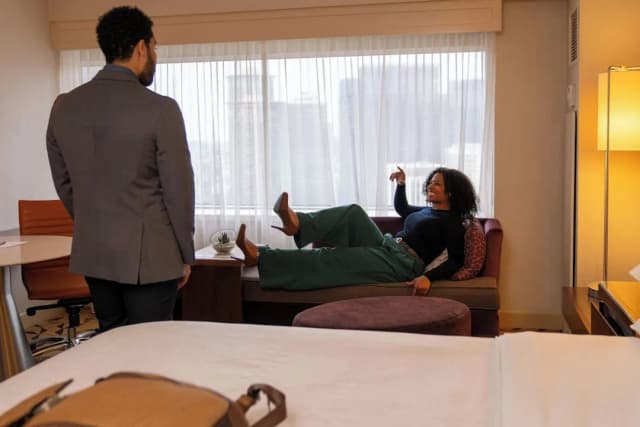 西雅圖喜來登大酒店-豪華客房, 1 張特大雙人床, 城市景-11