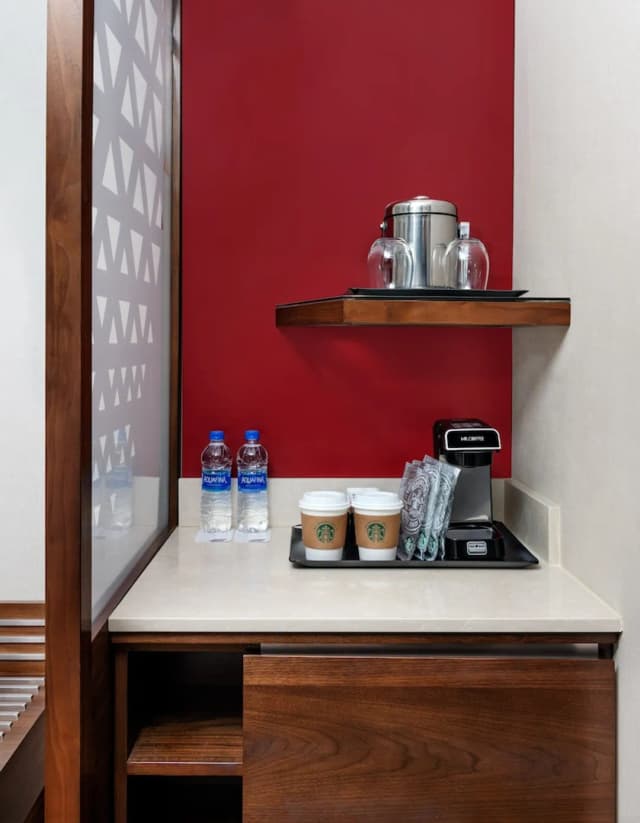 Sheraton Grand Seattle-Junior Suite, 1 Bedroom-2