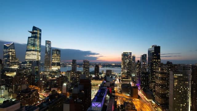 Aliz Hotel Times Square-尊荣客房, 1 张特大床, 阳台, 城市景观-5