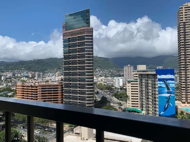 ダブルツリーbyヒルトン・アラナ - ワイキキ・ビーチ-ルーム キングベッド 1 台 バリアフリー (City/Mountain View, Roll-in Shower)-4