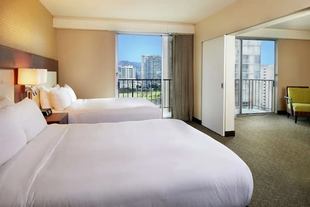 ダブルツリーbyヒルトン・アラナ - ワイキキ・ビーチ-スイート クイーンベッド 2 台 (Ohana Suite, City/Mountain View)-1