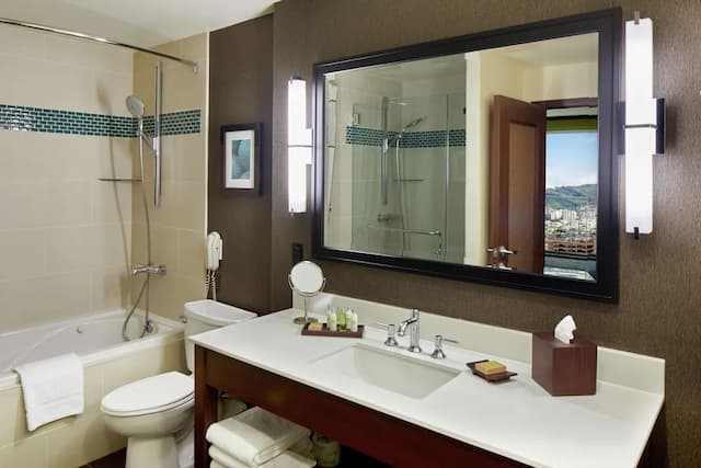 ダブルツリーbyヒルトン・アラナ - ワイキキ・ビーチ-スイート クイーンベッド 2 台 (Ohana Suite, City/Mountain View)-8