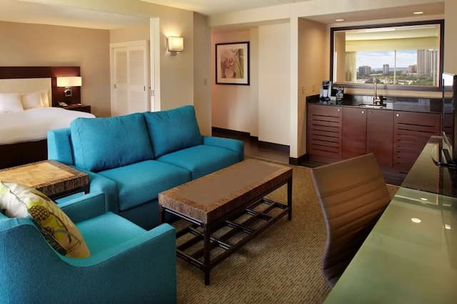 ダブルツリーbyヒルトン・アラナ - ワイキキ・ビーチ-スイート キングベッド 1 台ソファーベッド付き (Waikiki Suite, Park Ocean View)-3