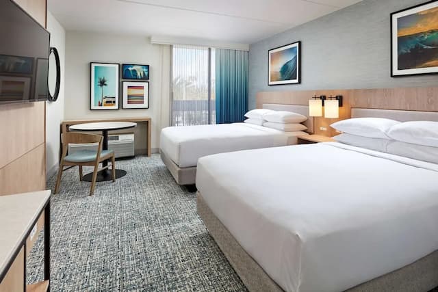 Hotel MDR Marina del Rey - a DoubleTree by Hilton-Room, 2 Queen Beds, Accessible-3