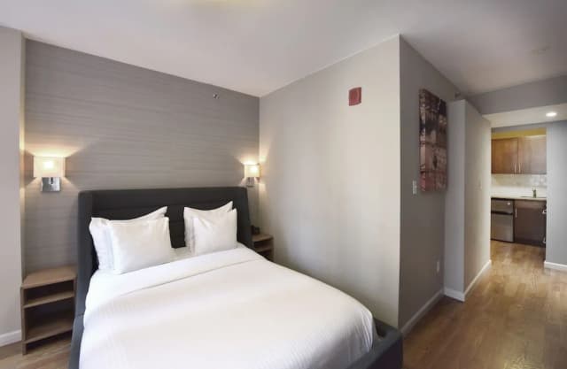 32 32 飯店-標準開放式客房, 廚房 (Full bed)-2