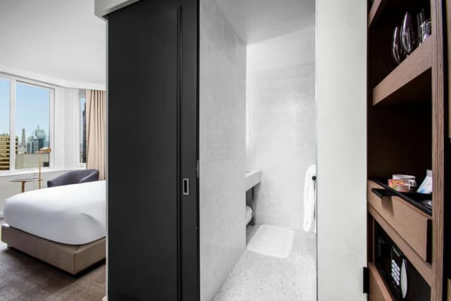 紐約市中心港麗飯店-豪華客房, 1 張特大雙人床, 城市景觀-3