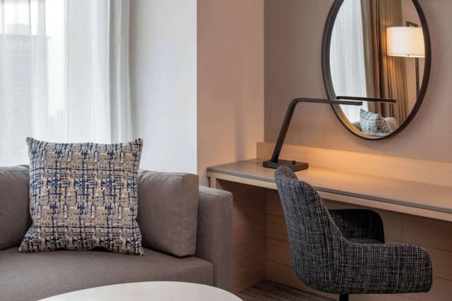 Hyatt Regency Seattle-Room, 1 King Bed-4