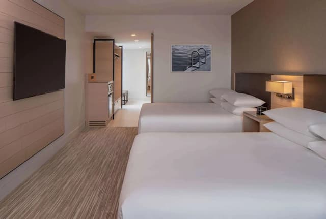 Hyatt Regency Seattle-Room, 2 Queen Beds, Corner-3