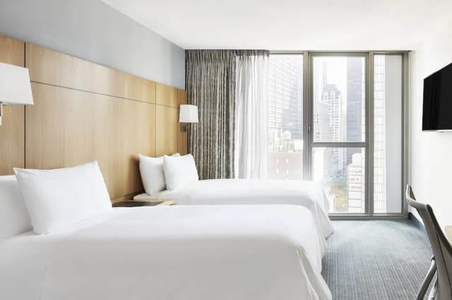 Club Quarters Hotel, World Trade Center-高级房, 2 张双人床-2