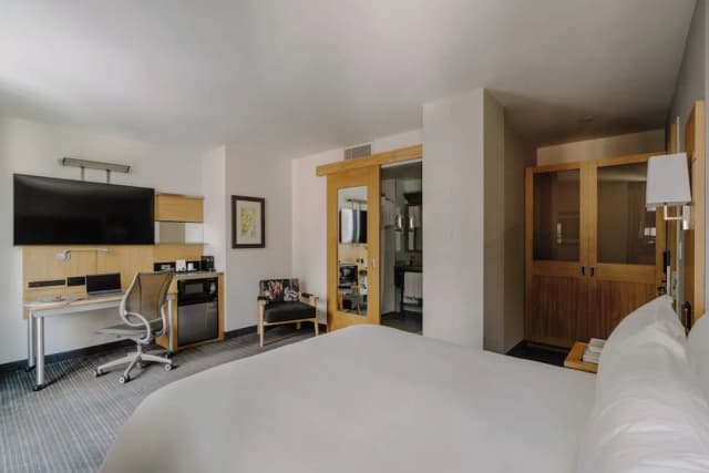 Club Quarters Hotel, World Trade Center-高级房, 简易厨房-9