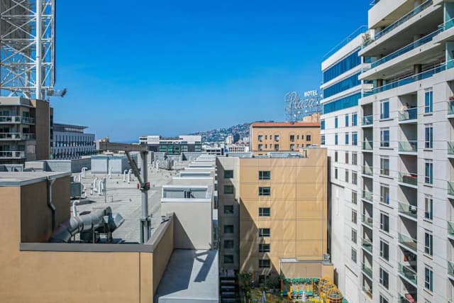 W 好萊塢飯店-極品客房, 1 張特大雙人床-6