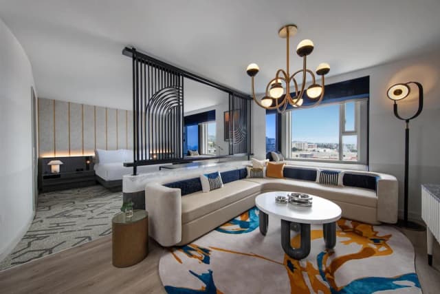 W 好萊塢飯店-套房, 1 張特大雙人床-1