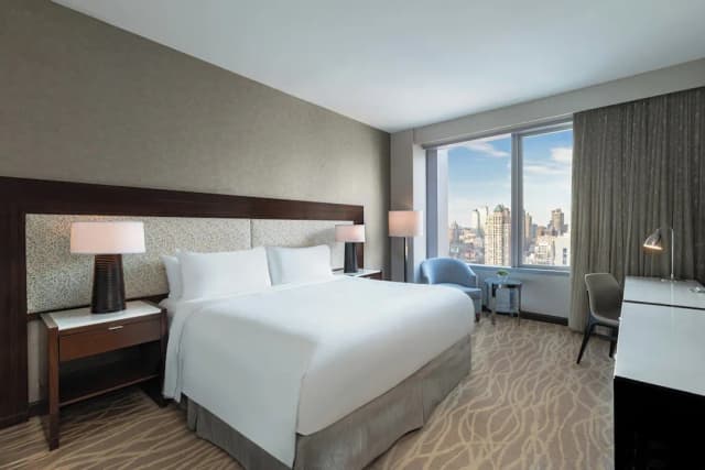 InterContinental New York Times Square by IHG-Premium Room, 1 King Bed (Midtown View)-1