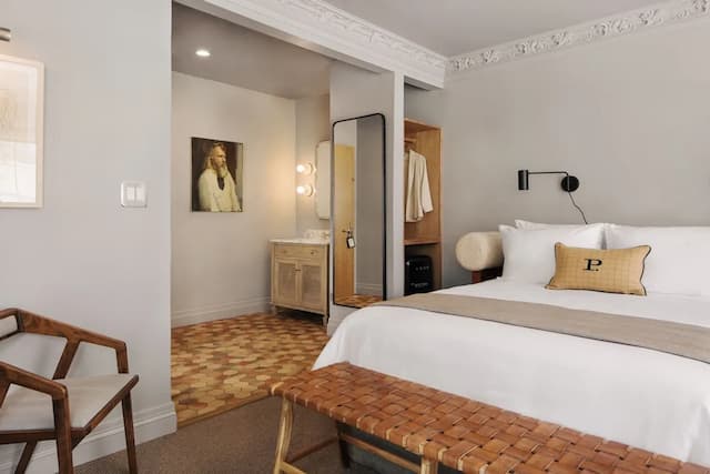 Palihotel Westwood Village - West Beverly Hills-华丽客房, 1 张特大床, 花园景观 (The Deluxe Garden King)-3