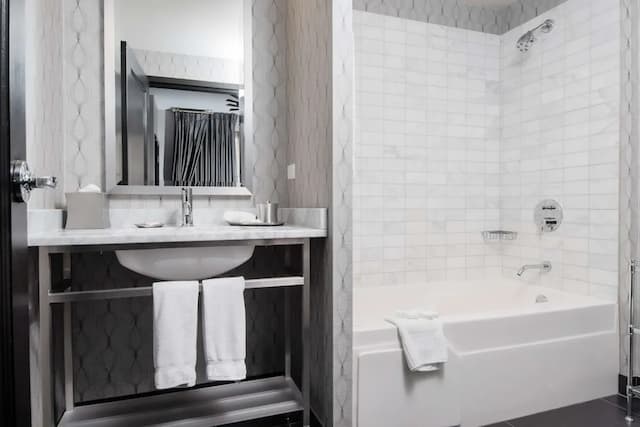 ザ アレグロ ロイヤル ソネスタ ホテル シカゴ ループ-スイート キングベッド 1 台 バリアフリー (Mobility Tub One Bedroom)-7