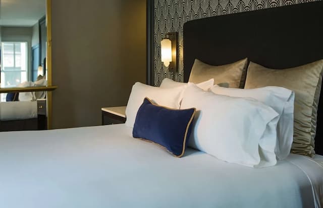 ザ アレグロ ロイヤル ソネスタ ホテル シカゴ ループ-スイート キングベッド 1 台 (One Bedroom Suite King One Person Tub)-5