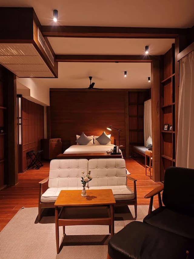 曼谷蓮區晨恩酒店-Junior Suite Canal view-1