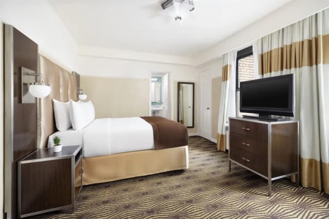 NEW YORKER BY LOTTE HOTELS-Queen Suite-5