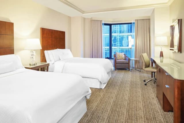 The Westin Chicago River North-Deluxe Room, 2 Double Beds-2