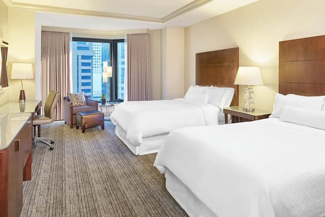 더 웨스틴 시카고 리버 노스-트래디셔널룸, 더블침대 2개 (Mobility/Hearing Accessible, Tub)-2