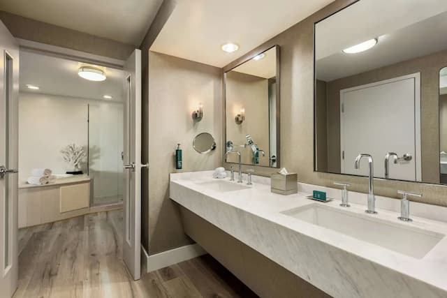 ヒルトン サンフランシスコ フィナンシャル ディストリクト-プレジデンシャル スイート キングベッド 1 台 バルコニー ベイビュー-8