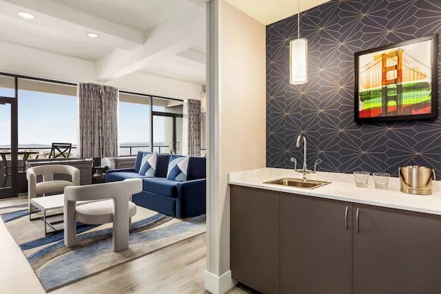 ヒルトン サンフランシスコ フィナンシャル ディストリクト-プレジデンシャル スイート キングベッド 1 台 バルコニー ベイビュー-2