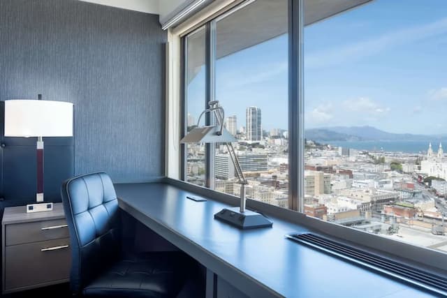 ヒルトン サンフランシスコ フィナンシャル ディストリクト-ジュニア スイート キングベッド 1 台 ベイビュー-3