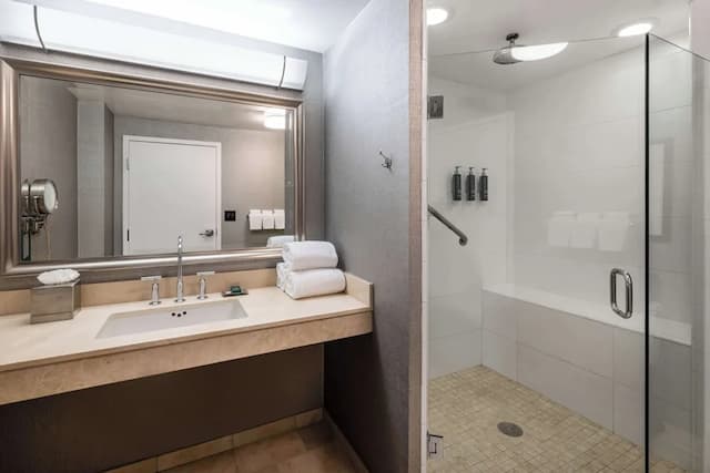 ヒルトン サンフランシスコ フィナンシャル ディストリクト-ジュニア スイート キングベッド 1 台 ベイビュー-5