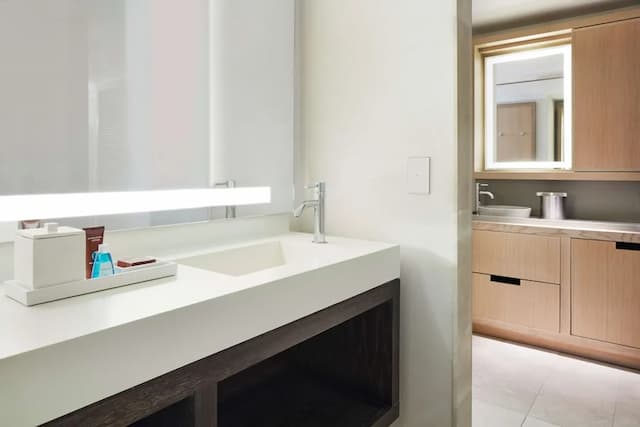 コンラッド ニューヨーク-デラックス スイート キングベッド 1 台-5