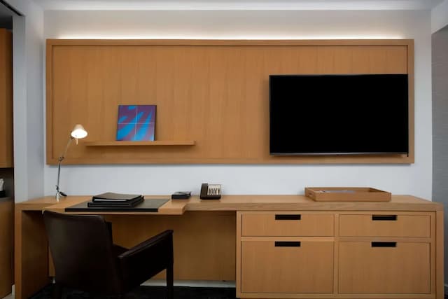 コンラッド ニューヨーク-デラックス スイート ダブルベッド 2 台 バリアフリー (Hearing)-6