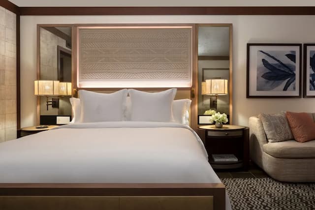 瓦拉萊四季飯店渡假村-客房, 1 張特大雙人床和 1 張沙發床, 部分海景-5