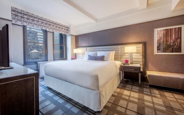 Park Central Hotel New York-Classic Room, 1 King Bed-1