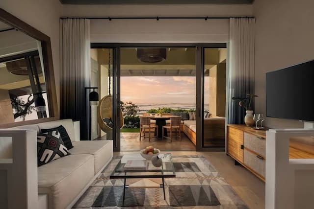 The Ritz-Carlton O‘ahu, Turtle Bay-Bungalow, 1 King Bed, Patio, Oceanfront-1