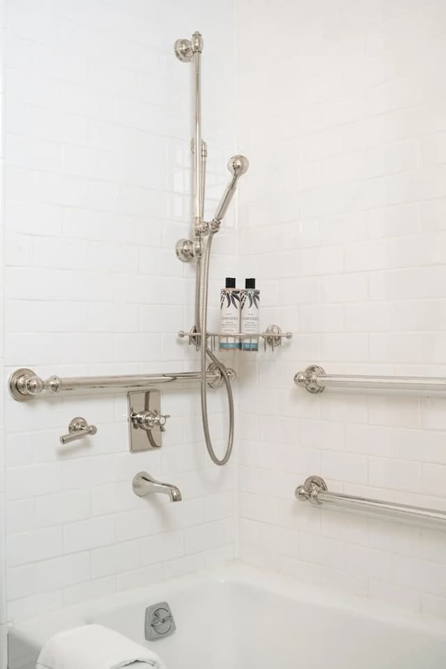 ザ ネッド ノマド-ルーム バリアフリー (Mobility/Hearing, Large, Bath)-4