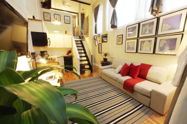 箱之屋飯店-尊榮複式房屋, 1 張加大雙人床和 1 張沙發床, 庭院-10