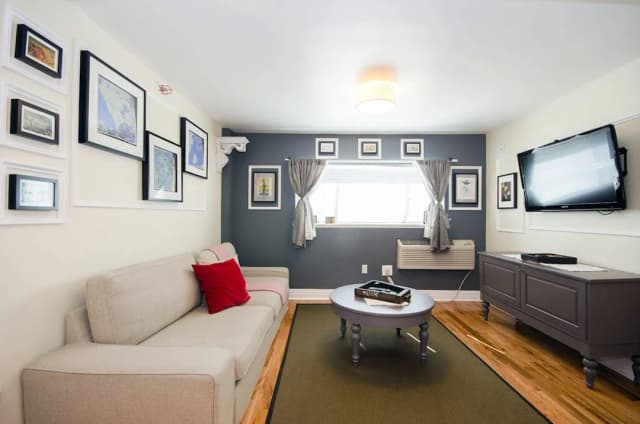 箱之屋飯店-尊榮複式房屋, 1 張加大雙人床和 1 張沙發床, 庭院-7