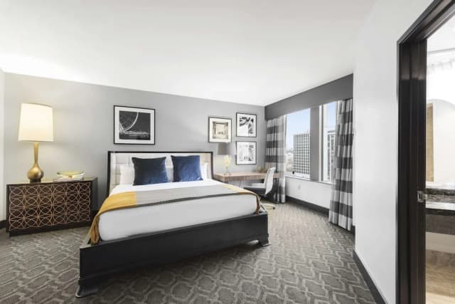 힐튼 모티프 시애틀-스위트, 킹사이즈침대 1개-2