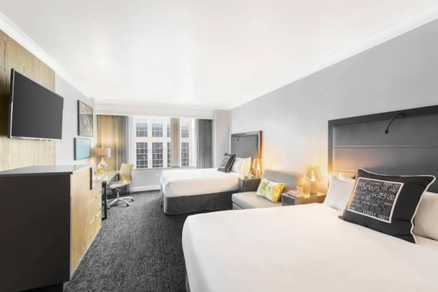 힐튼 모티프 시애틀-룸, 퀸사이즈침대 2개, 욕조 (Mobility & Hearing)-5