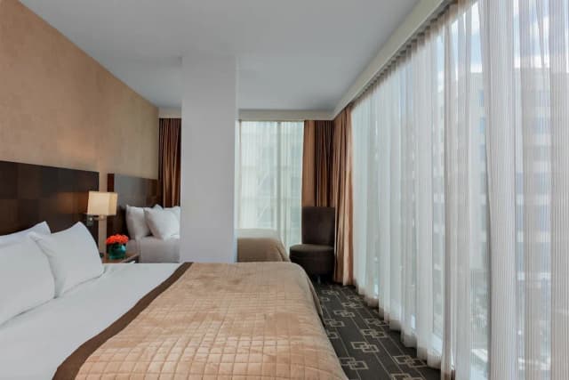 溫德姆花園唐人街飯店-行政客房, 1 張加大雙人床, 非吸煙房 (15th Floor)-1