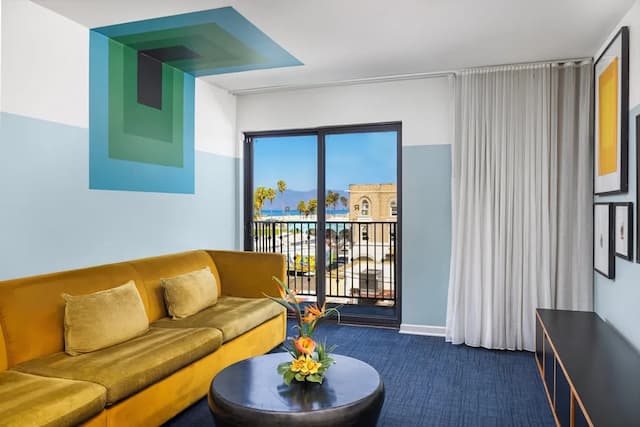 歐文酒店-套房, 多張床, 部分海景-1