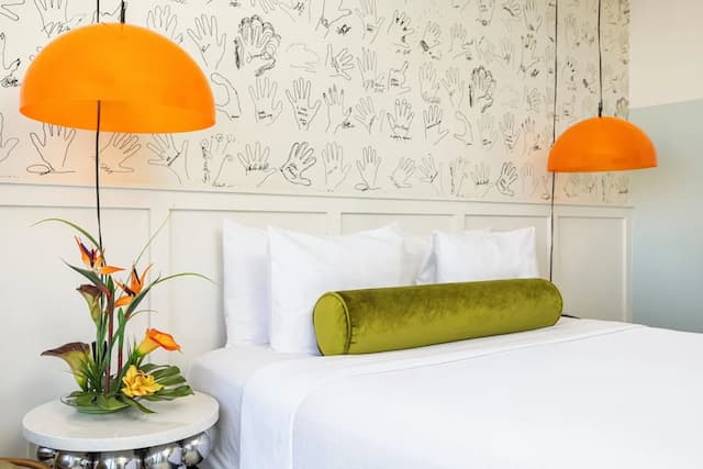 歐文酒店-客房, 1 張特大雙人床, 部分海景-2